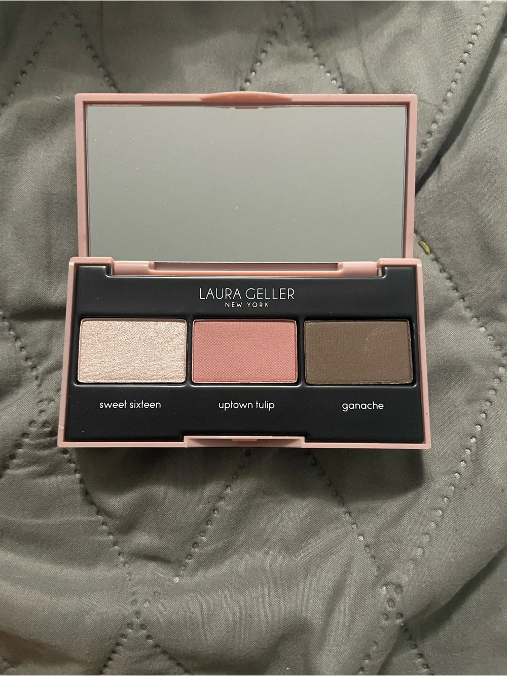 Laura Geller Madison Avenue Eyeshadow Palette - Pink
